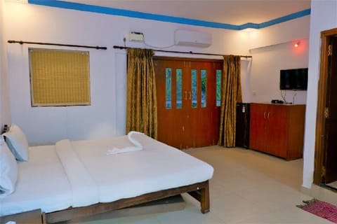 Roma pisa guest house Bed and Breakfast in Candolim