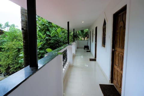 Roma pisa guest house Bed and Breakfast in Candolim