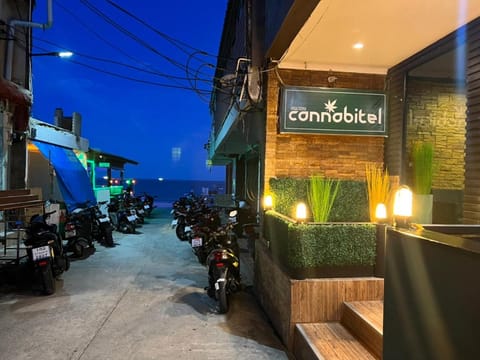 Cannabitel Vacation rental in Ban Tai