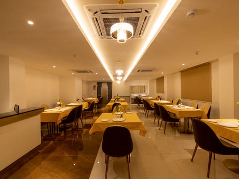 Am Hotel Kollection -  Formerly Manasa Inn, Tirupati Vacation rental in Tirupati