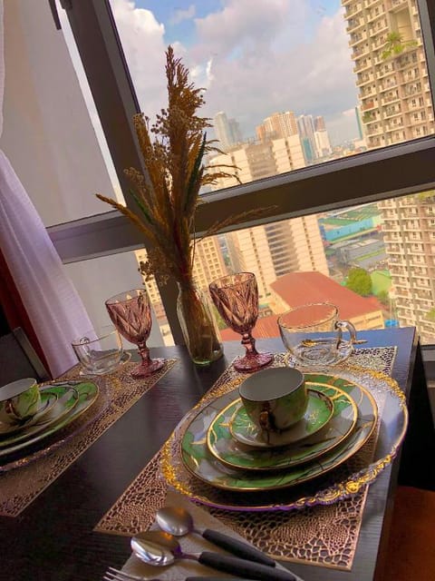 Instagrammable staycation Condominio in Mandaluyong