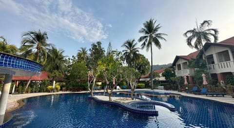 Phuket Leelavadee Hua Ting Resort Vacation rental in Patong