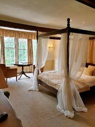 Crown House Hotel Vacation rental in Uttlesford