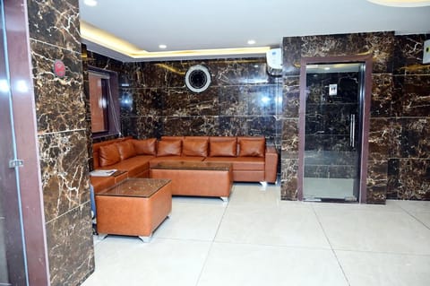 The Dwelling Inn Hotel in Noida