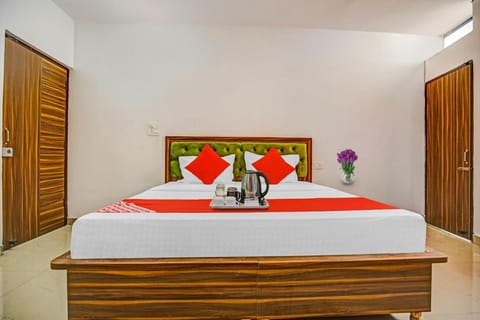 Flagship Hotel Hc Punjab Inn Vacation rental in Chandigarh