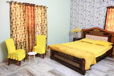 OYO Home 81015 Hill Side Guest House Hotel in Hyderabad