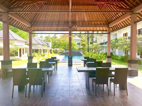 Ariana Beach Resort Amed - Bali Hotel in Abang