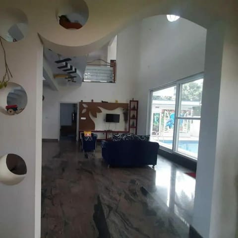 Stargate Villa - Exotic Luxury Villa with pool Chalet in Bengaluru