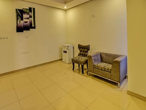 OYO 633 Home IBS 3 - 2BHK Apartamento in Riyadh