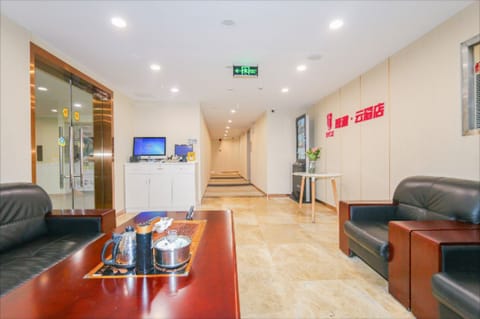 JTOUR Inn Xiamen Railway Station Mingfa Commercial Plaza Hotel in Xiamen