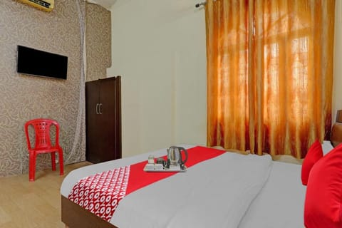 Flagship Rajvanshi Guest House Near Lulu Mall Hotel in Lucknow