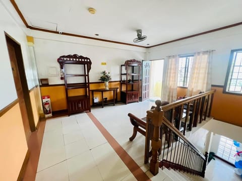 SLEEPADZ HOTEL - DORMITEL DYD Vacation rental in Naga