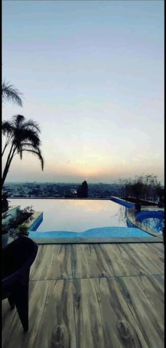 Luxury Studio Apartment With Pool Apartment hotel in Jaipur