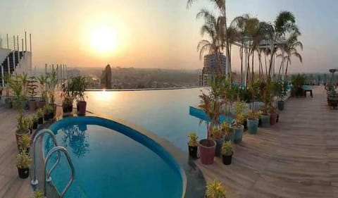 Luxury Studio Apartment With Pool Apartment hotel in Jaipur