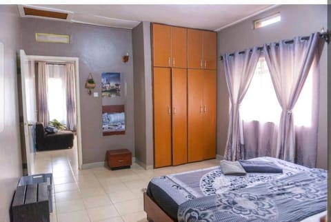 Spacious Elegant & Unique Apartment in Kampala