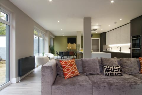 Festival Villa and City Villa Vacation rental in Edinburgh