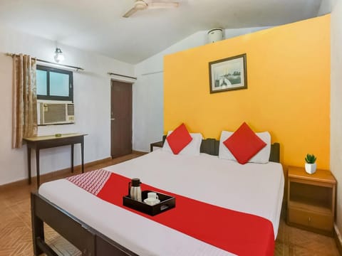 OYO 701285 Hotel Candolim Inn Vacation rental in Candolim