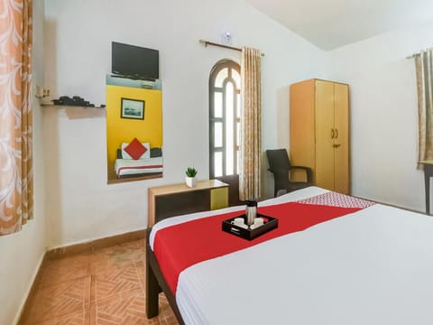 OYO 701285 Hotel Candolim Inn Vacation rental in Candolim