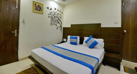 Collection O 70139 Hotel Premium Kiyan Hotel in New Delhi