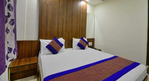 Collection O 70139 Hotel Premium Kiyan Hotel in New Delhi