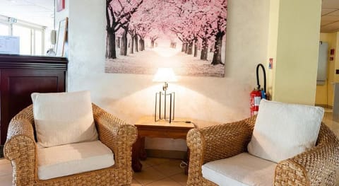 Adonis Cannes - Hotel Thomas Vacation rental in Mougins