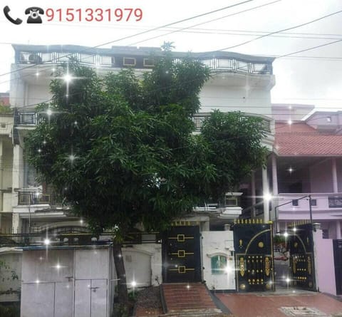 OYO Shakti Homestay Apartment in Lucknow