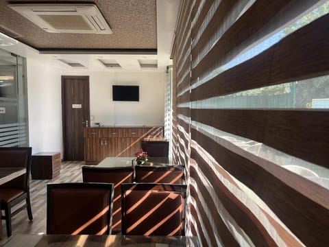 Nikko Palm Bliss - The Boutique Hotel Vacation rental in Gurugram