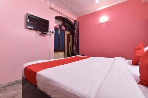 Flagship Hotel Classio Vacation rental in Noida