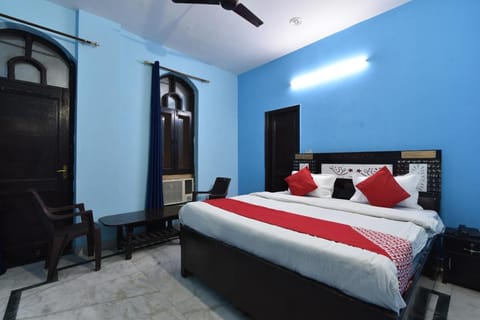 Flagship Hotel Classio Vacation rental in Noida