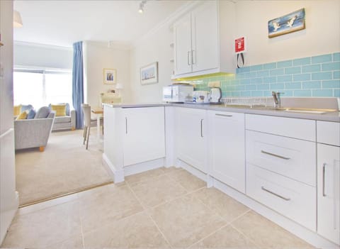 Beautiful Aberdovey Seafront Apartment 2 Vacation rental in Aberdyfi