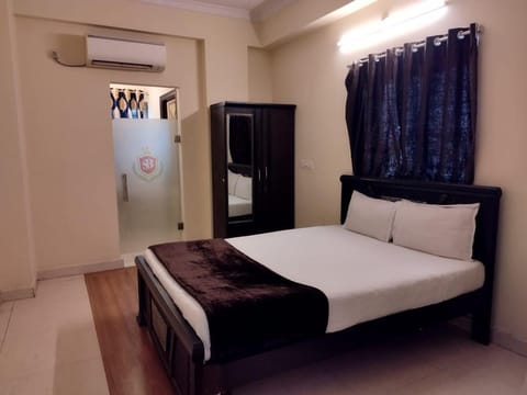Hotel Hitech Suites Hotel in Hyderabad