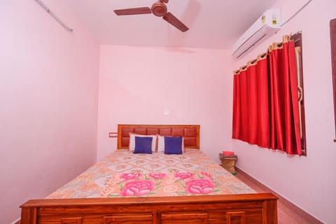 Happy Orange Villa (3 BHK) @ White Town Vacation rental in Puducherry