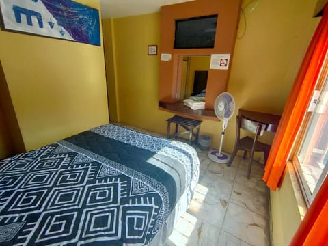 OYO Hotel Colon Vacation rental in Zacatecas