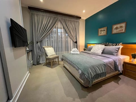 Canary Guest House Alojamiento y desayuno in Pretoria