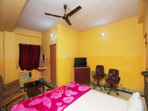 Hotel Savitri Vacation rental in West Bengal