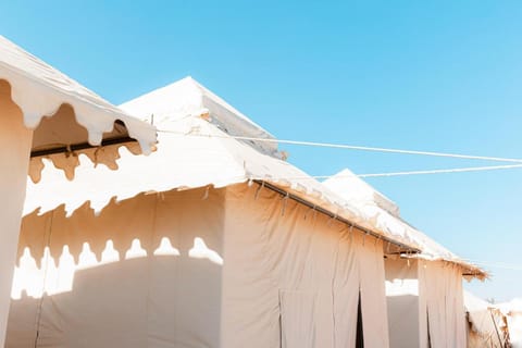 The Hosteller Jaisalmer, Sam Sand Dunes Luxury tent in Sindh