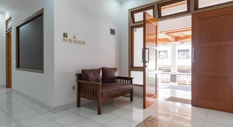 Urbanview Hotel My Honai Setrasari by RedDoorz Vacation rental in Parongpong