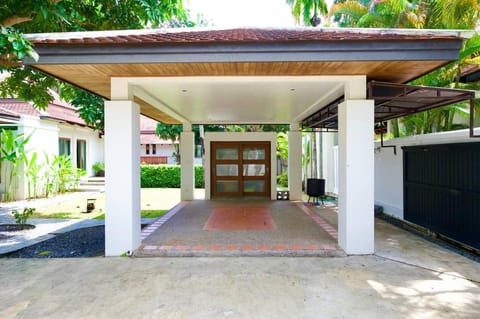 Residence Rawai Villa in Rawai