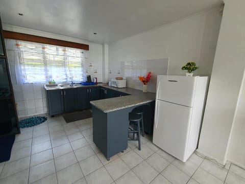 Cosy 2 bedroom unit with pool,Wifi Vacation rental in Suva