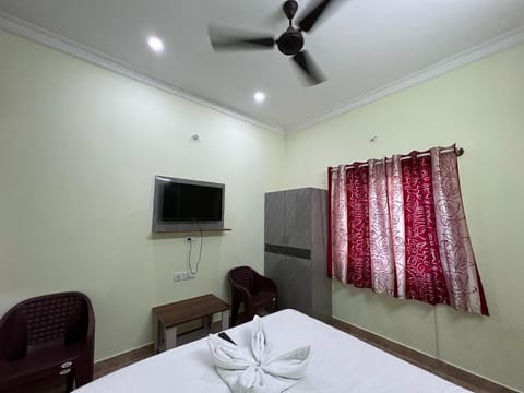 Hotel Haven Comfort near Yeshwantpur Railway Station Condo in Bengaluru