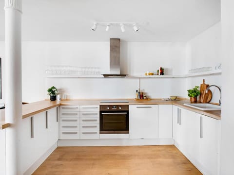 Sanders City - Pleasant Four-Bedroom Apartment In the Lovely Capital Apartment in Copenhagen