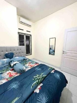 Family Guesthouse @Graha Permata Kota CP03 Urlaubsunterkunft in Lingsar