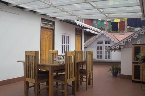 The Guiding Monk Vacation rental in Darjeeling