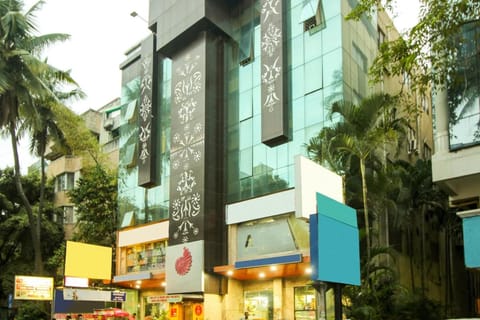 OYO Hotel Diva Residency Near Nayandahalli Metro Station Hotel in Bengaluru