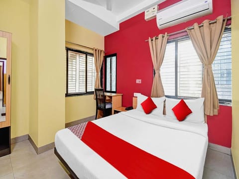 Hotel Grand Lazeez Vacation rental in Kolkata