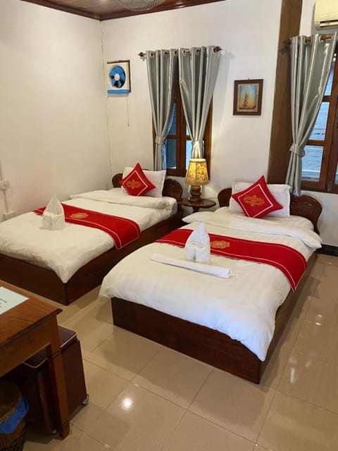 Villa Ouis Namkhan Riverside Hotel Hôtel in Luang Prabang