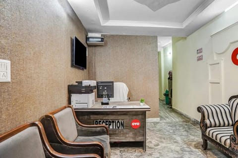 Flagship Dream Inn Near Akshardham Hotel in Noida