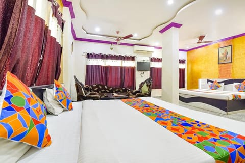 FabExpress Relax Inn I, Udaipur Vacation rental in Udaipur