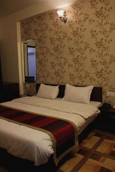 OYO Mukul Residency Hotel in Punjab, India