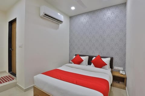 Hotel Shivaay Vacation rental in Ahmedabad